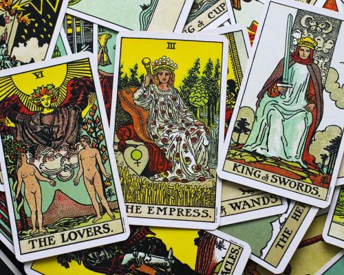 Tarot com Baralho Cigano